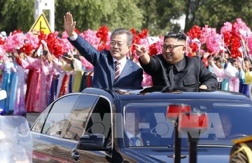 Presiden Republik Korea, Moon Jae-in memulai pembicaraan dengan pemimpin RDRK, Kim Jong-un - ảnh 1