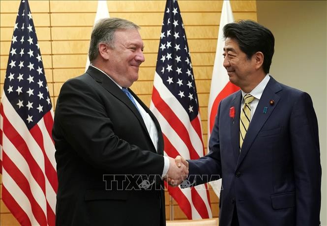 Jepang dan AS sepakat membahas kunjungan Menlu AS, Mike Pompeo ke RDRK - ảnh 1