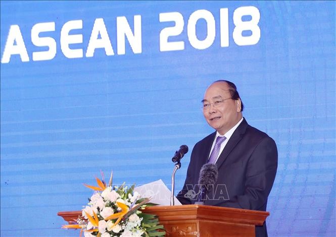 Forum Ekonomi Dunia ASEAN: Selar Vietnam di gelanggang internasional - ảnh 1