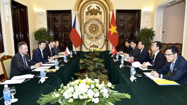 Acara konsultasi politik Viet Nam – Republik Czech - ảnh 1