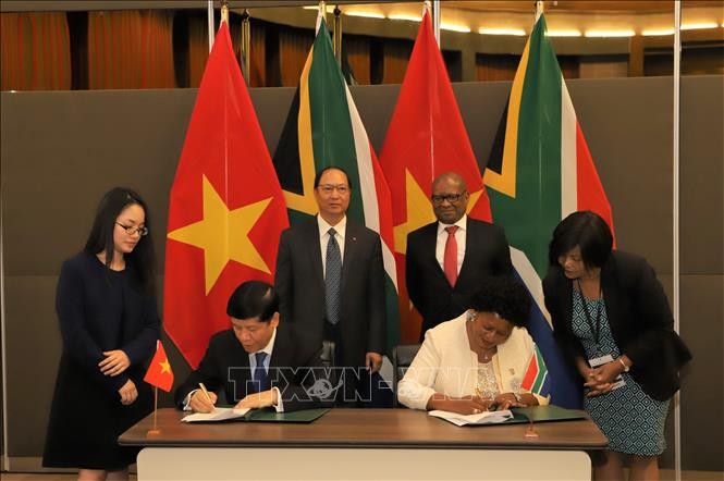 Afrika Selatan dan Vietnam memperkuat hubungan perdagangan bilateral - ảnh 1