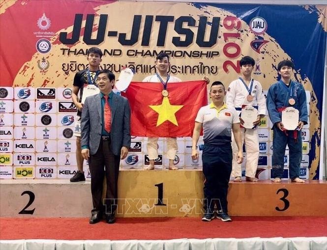 Vietnam berhasil menggondol medali emas di turnamen Ju-Jitsu Thailand terbuka - ảnh 1