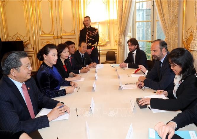Ketua MN Nguyen Thi Kim Ngan bertemu dengan PM Perancis, Edouard Phililpe - ảnh 1