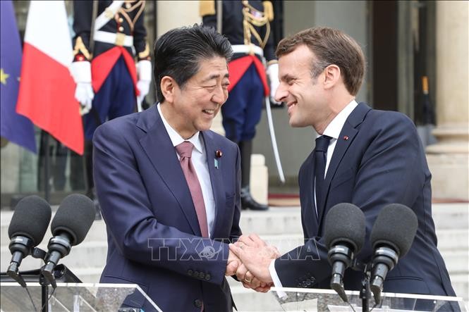 Jepang dan Perancis sepakat mempererat kerjasama bilateral dan mendorong perdagangan bebas - ảnh 1