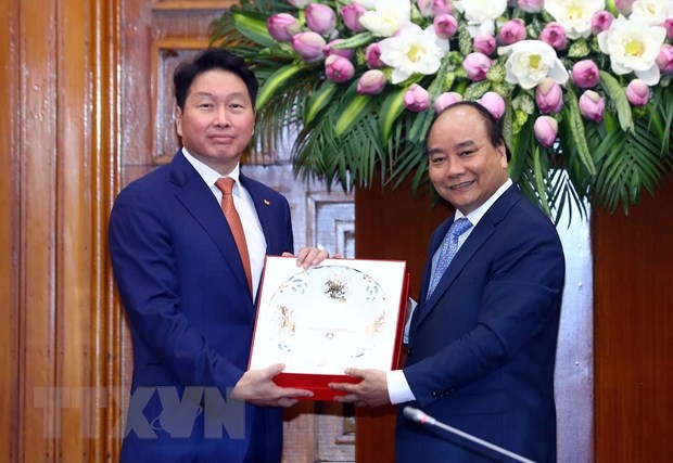 PM Vietnam, Nguyen Xuan Phuc menerima Presiden Grup SK, Republik Korea - ảnh 1