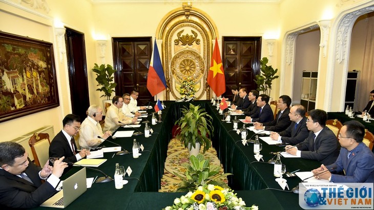 Vietnam-Filipina meningkatkan hasil-guna kerjasama di semua bidang - ảnh 1