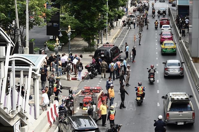 Kalangan otoritas intelijen Thailand mendapat celaan karena tidak bisa mencegah serangan-serangan bom - ảnh 1
