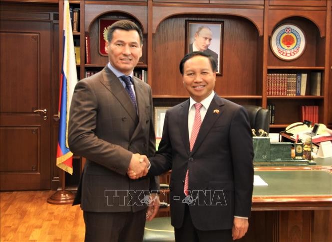 Kedubes Vietnam di Federasi Rusia mendorong hubungan dengan Republik Kalmykia - ảnh 1