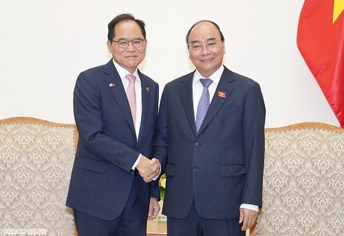 Dubes Republik Korea ingin mendorong investasi Republik Korea ke Vietnam Tengah - ảnh 1