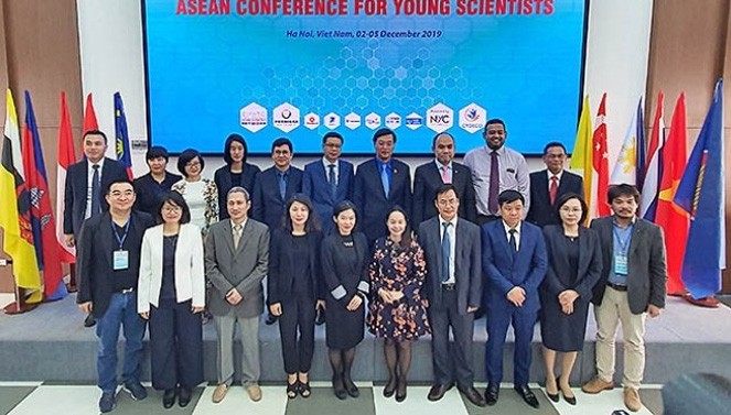 Konferensi para ilmuwan muda ASEAN 2019 - ảnh 1