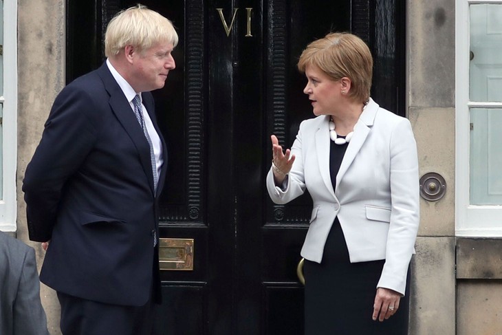 PM Inggris menolak permintaan mengadakan referendum tentang kemerdekaan kawasan Skotlandia - ảnh 1