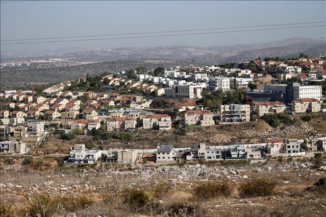 Israel mengesahkan rencana membangun lagi kira-kira 1.800 rumah pemukiman di Tepi Barat - ảnh 1