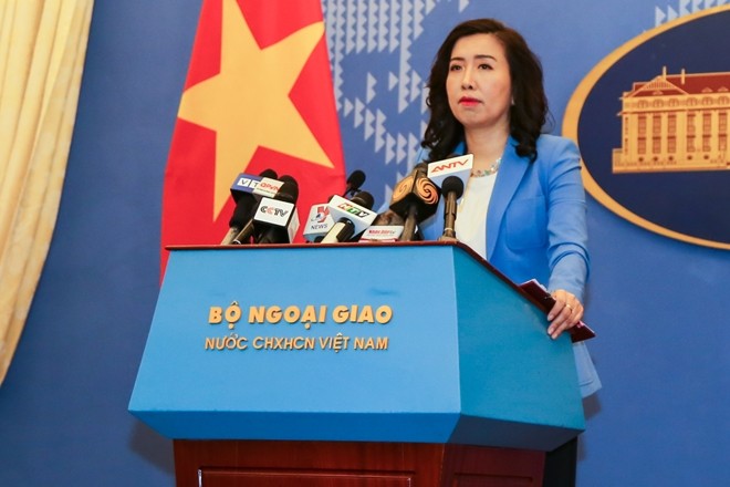 Vietnam konsekuen dengan pendirian tentang Laut Timur dan mendorong perundingan COC - ảnh 1