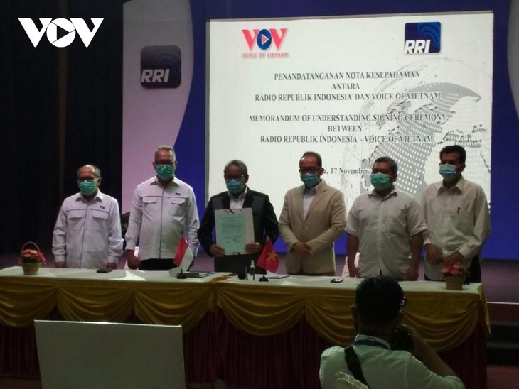 VOV menandatangani kesepakatan kerjasama baru dengan RRI - ảnh 2