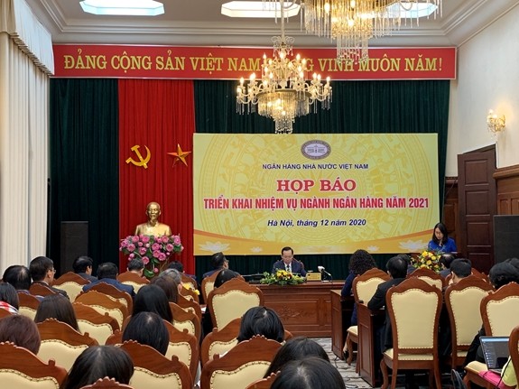 Bank Negara Vietnam  terus Menyelenggarakan Kebijakan Moneter secara Berinisiatif, Luwes, dan Sesuai dengan Keseimbangan Makro - ảnh 1