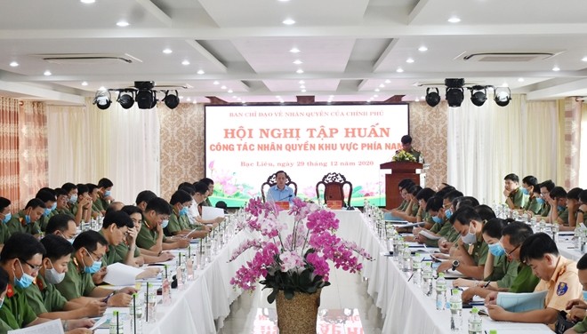 Konferensi Pelatihan tentang  Pekerjaan HAM Kawasan Vietnam Selatan - ảnh 1