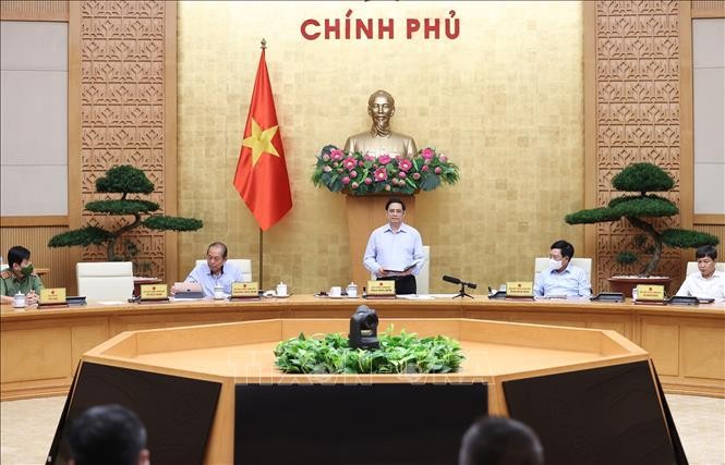 PM Pham Minh Chinh Minta supaya Lebih Gigih Lagi Dalam Mencegah dan Menanggulangi Wabah Covid-19 - ảnh 1