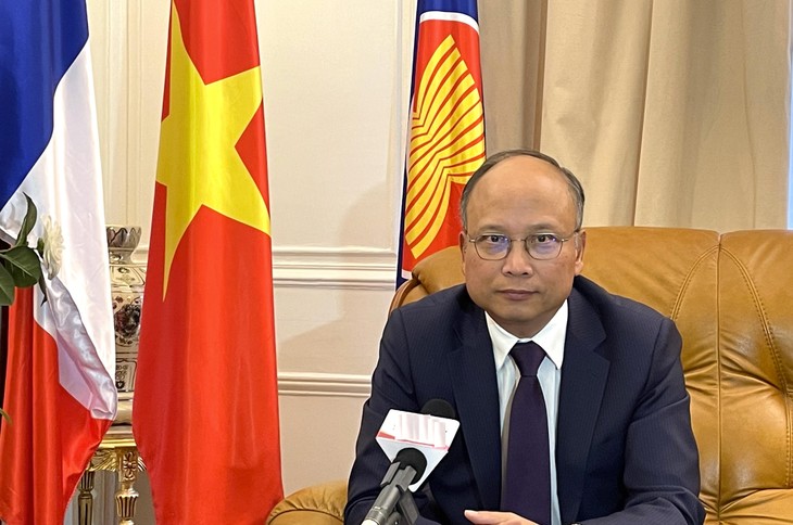 Kunjungan PM Pham Minh Chinh ke Perancis Janjikan Banyak Hasil Kerja Sama Penting - ảnh 1