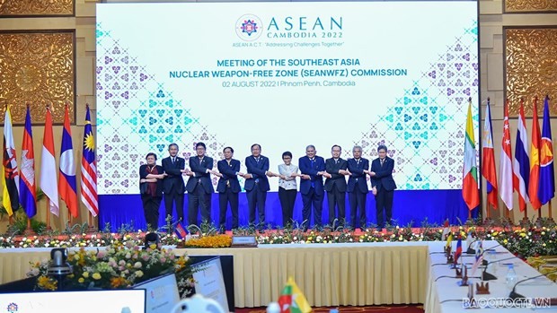 Konferensi AMM-55: Semua Negara Berkomitmen Memperhebat Pelaksanaan Traktat Kawasan Asia Tenggara Tanpa Senjata Nuklir - ảnh 1