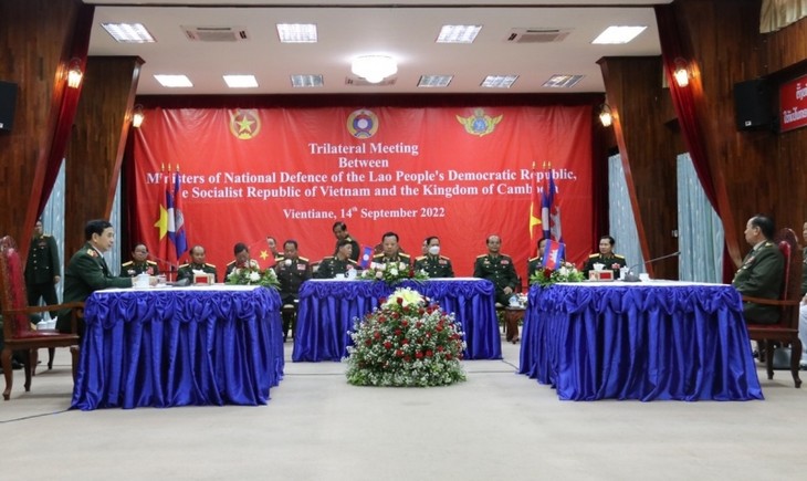 Laos, Vietnam dan Kamboja Dorong Kerja Sama Pertahanan - ảnh 1