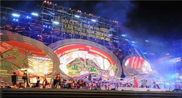 Pembukaan Festival ke-8 Kopi Buon Ma Thuot Tahun 2023   - ảnh 1