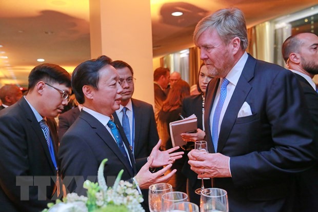 Deputi PM Vietnam, Tran Hong Ha Bertemu dengan Pemimpin banyak Negara di Sela-Sela Konferensi Air PBB - ảnh 1