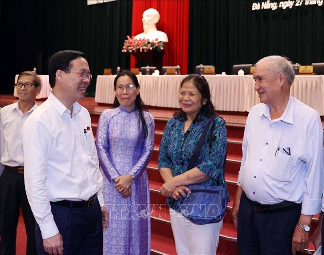 Presiden Vo Van Thuong Melakukan Kontak dengan Para Pemilih Kota Da Nang - ảnh 1
