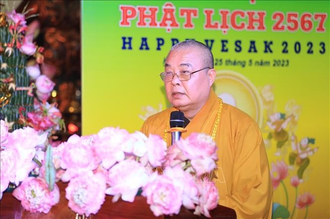 Hari Waisak Tahun 2023: Pesan dan Ajaran Sangha Buddha Turut Membangun dan Memperkokoh Hubungan Vietnam-India - ảnh 1