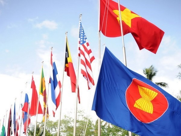 HUT ke-56 Berdirinya ASEAN: Memupuk Solidaritas dan Persahabatan AntarRakyat Semua Negeri - ảnh 1