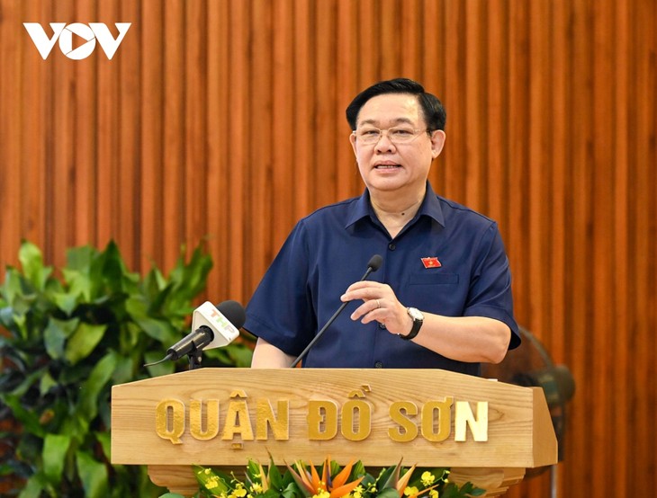 Ketua MN Vietnam, Vuong Dinh Hue Berkontak dengan Para Pemilih Kota Hai Phong - ảnh 1