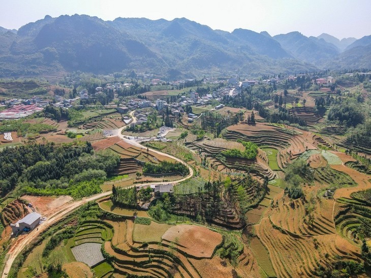Keindahan Daerah Dataran Tinggi Batu Dong Van, Provinsi Ha Giang - ảnh 3