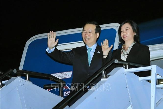 Presiden Vietnam, Vo Van Thuong Akhiri dengan Baik Kunjungan Kehadiran pada APEC 2023 dan Memadukan Kegiatan-Kegiatan Bilateral di AS - ảnh 1