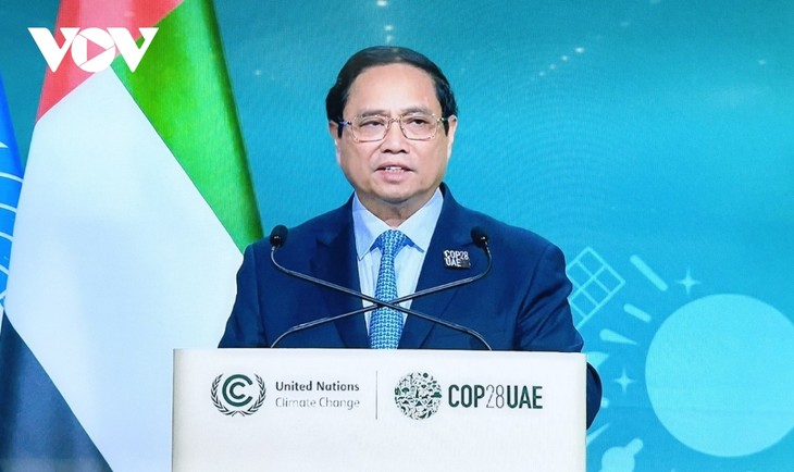Kehadiran pada COP 28 dan Kunjungan Resmi PM Vietnam, Pham Minh Chinh ke Turki: Sukses-Sukses yang Mengesankan - ảnh 1