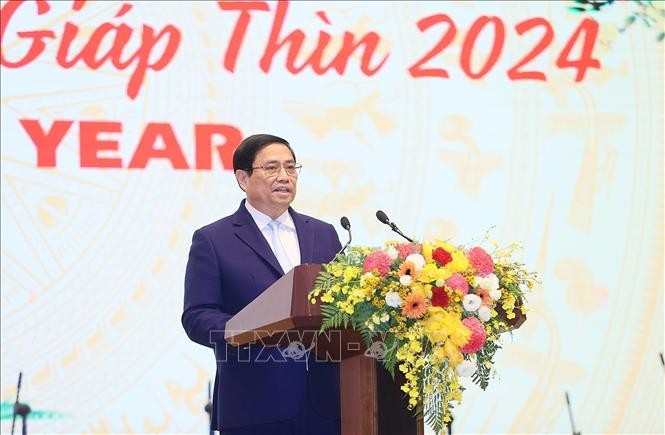 PM Vietnam, Pham Minh Chinh Lakukan Pertemuan dengan Korps Diplomatik Sehubungan Hari Raya Tet 2024 - ảnh 1