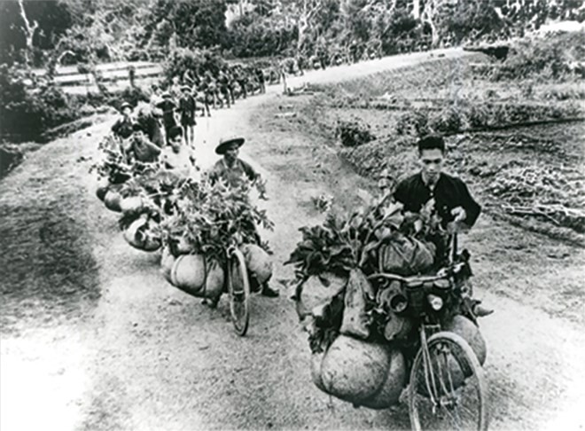 Sepeda Beban: Simbol Semangat dan Tekad dalam Kemenangan Dien Bien Phu - ảnh 1