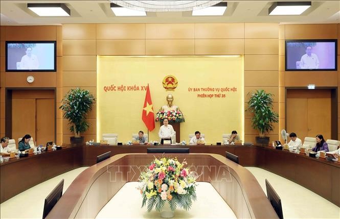 Penutupan Persidangan ke-35 Komite Tetap MN Vietnam - ảnh 1