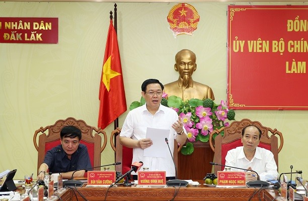 Le vice-Premier ministre Vuong Dinh Huê en déplacement à Dak Lak - ảnh 1