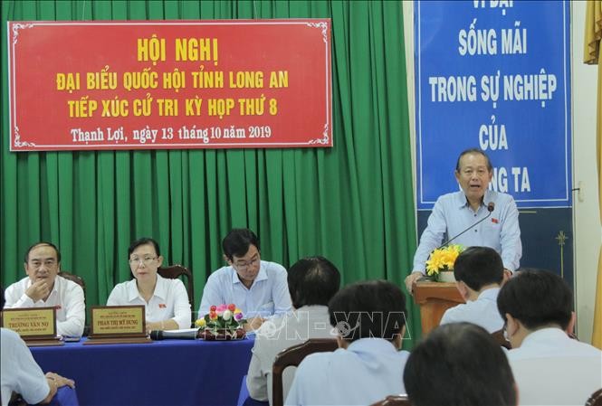 Truong Hoa Binh rencontre des électeurs - ảnh 1