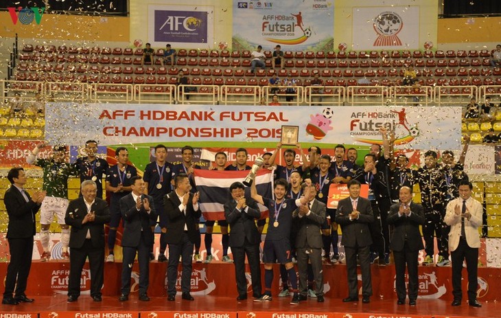 Futsal HDBank 2019: la Thaïlande devient championne - ảnh 1