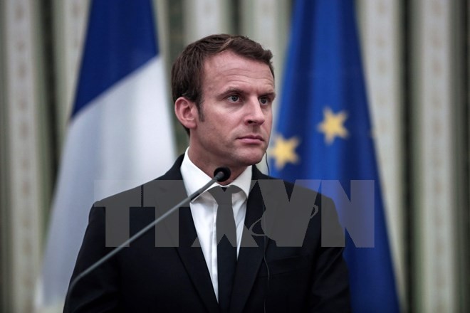 Macron visits Greece, shares EU vision - ảnh 1