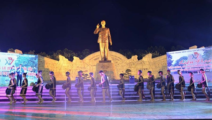  Festival bangs loud gong sound in Gia Lai province - ảnh 1