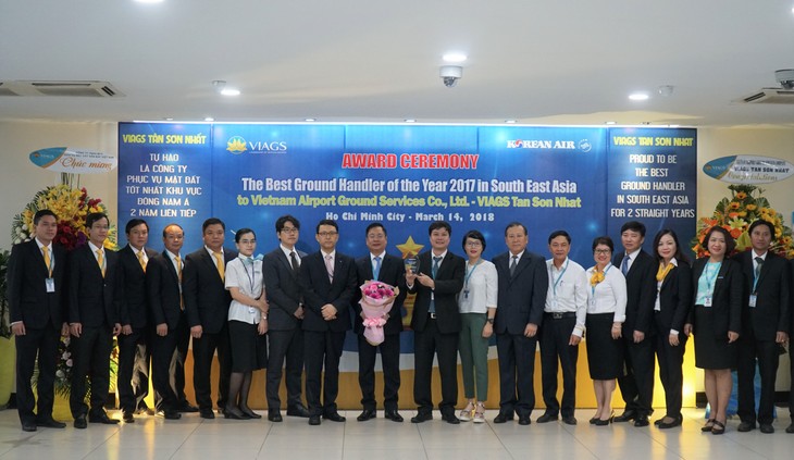 VIAGS wins award for best ground service in Southeast Asia for 2 consecutive years  - ảnh 1