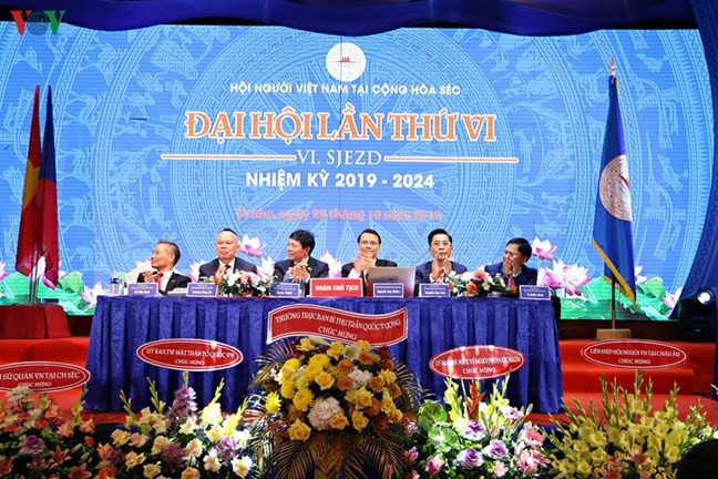 Vietnamese Association in Czech Republic awarded Labour Order - ảnh 1