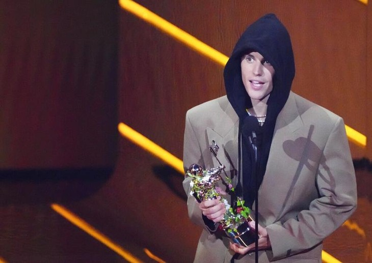 Justin Bieber, Lil Nas X take top prizes at Video Music Awards - ảnh 1