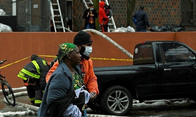 NYC building space heater malfunction sparks fire that kills 19, including 9 children - ảnh 1
