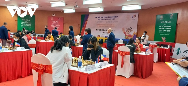 Vietnam win golds in blitz chess - ảnh 1