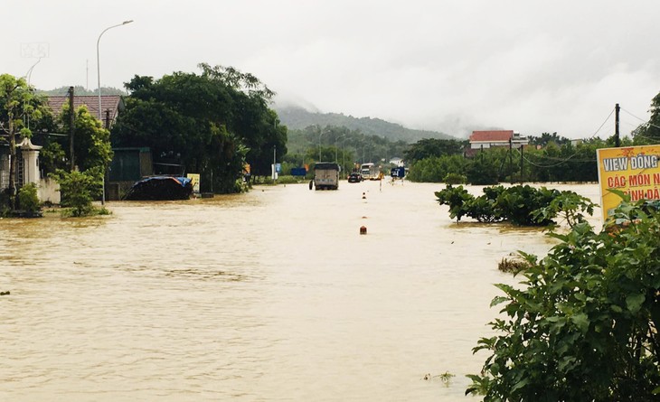 Heavy rains in northern, north-central Vietnam to linger for days - ảnh 1