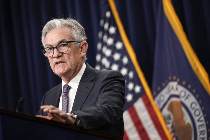 Fed sees tighter policy through 2024 - ảnh 1