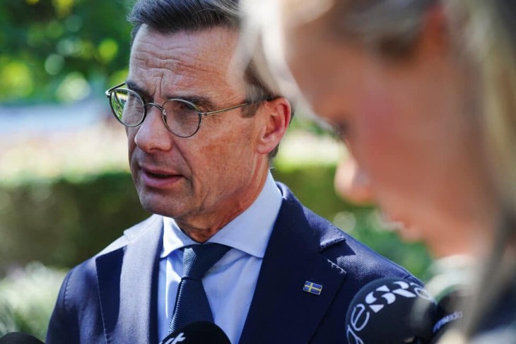 Swedish PM summons army, police chiefs as gang violence rocks nation - ảnh 1