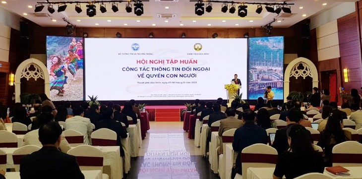 Conference on human rights information opens in Hoa Binh - ảnh 1